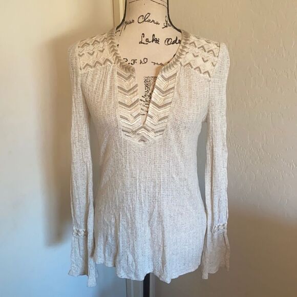 Lucky Brand Brand New Pullover Embroidered Slight Bell Sleeve Top Boho Modern - Picture 1 of 10